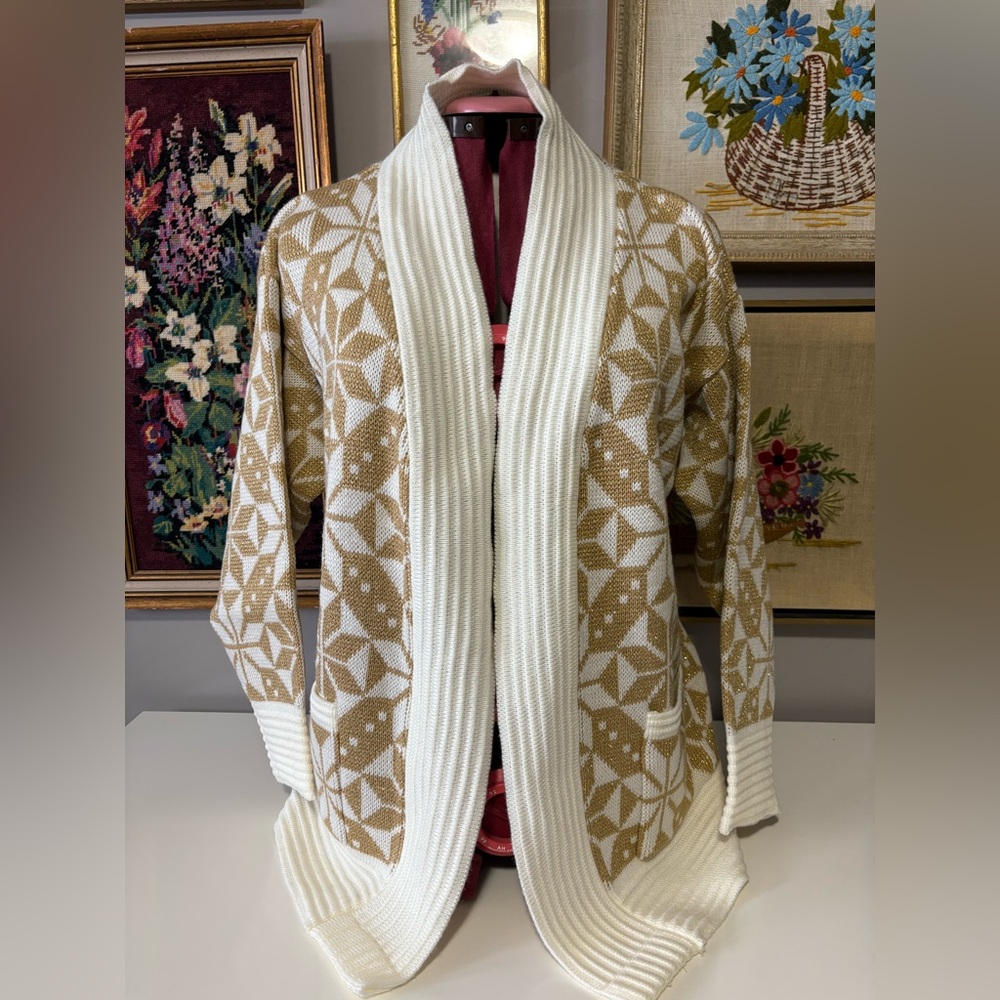 Alia White and Tan sparkly Geometric cardigan.